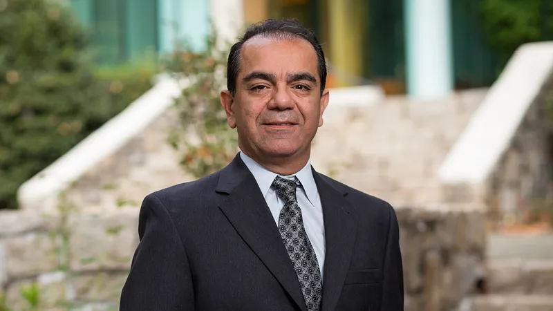 sasan hosein 