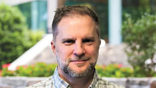 jeremy puzycki headshot